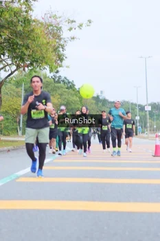 Runner Photo 5667645