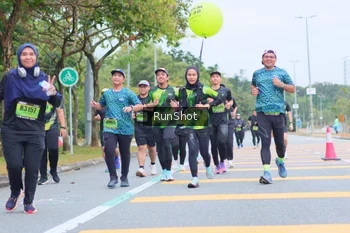 Runner Photo 5667671