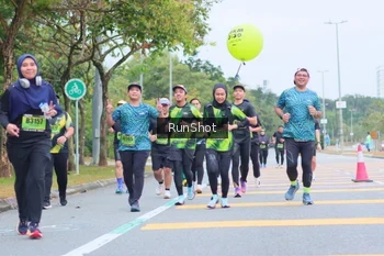 Runner Photo 5667673