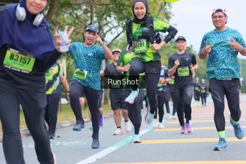Runner Photo 5667704