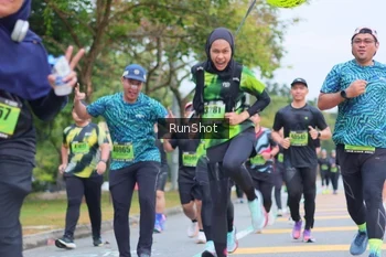 Runner Photo 5667712
