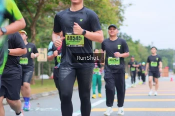 Runner Photo 5667734