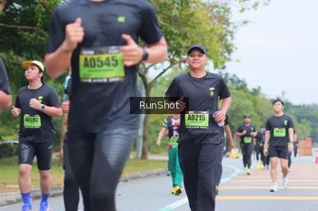 Runner Photo 5667743