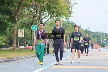 Runner Photo 5667759