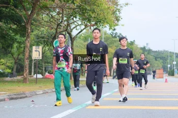 Runner Photo 5667767