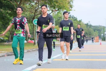 Runner Photo 5667785