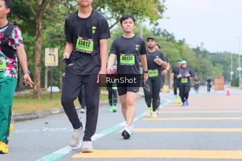Runner Photo 5667795