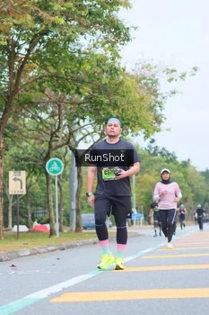 Runner Photo 5667847