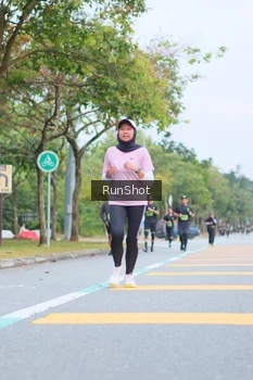 Runner Photo 5667863