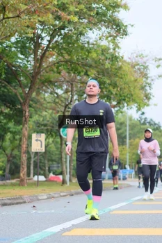 Runner Photo 5667864