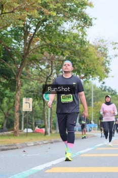 Runner Photo 5667867
