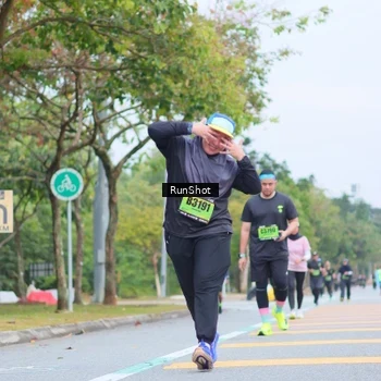 Runner Photo 5667878