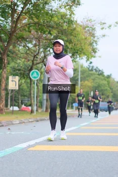 Runner Photo 5667881