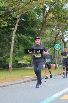 Runner Photo 5667896