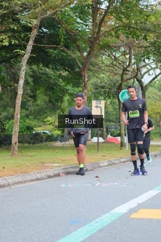Runner Photo 5667898