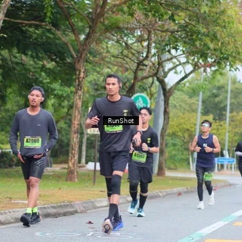 Runner Photo 5667910