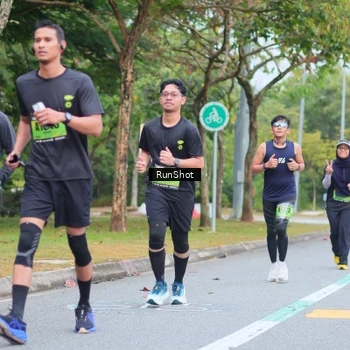 Runner Photo 5667917