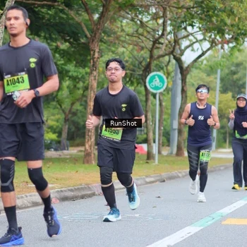 Runner Photo 5667925