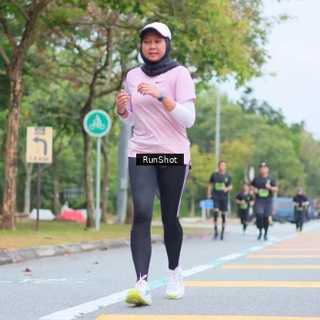 Runner Photo 5667928