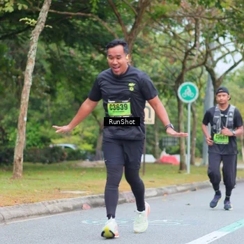 Runner Photo 5667982