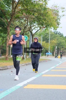 Runner Photo 5667998