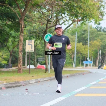 Runner Photo 5668002
