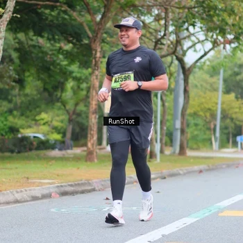 Runner Photo 5668024