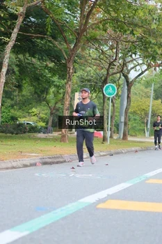 Runner Photo 5668032
