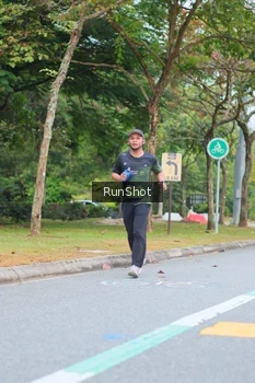 Runner Photo 5668034