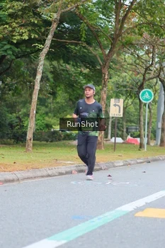 Runner Photo 5668041
