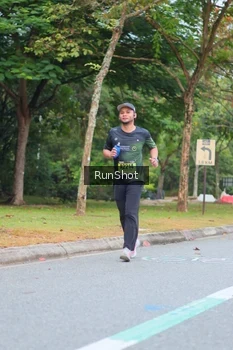 Runner Photo 5668044
