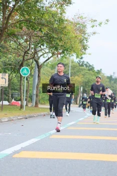 Runner Photo 5668058