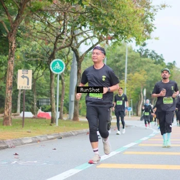 Runner Photo 5668063