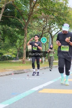 Runner Photo 5668089