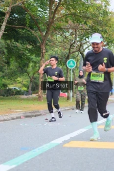 Runner Photo 5668097