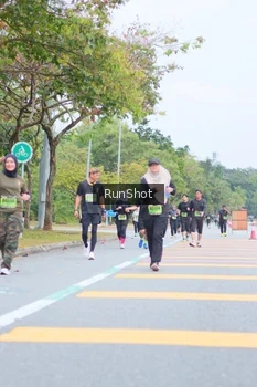 Runner Photo 5668111