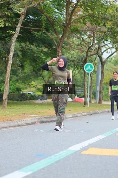 Runner Photo 5668137