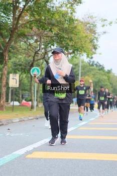 Runner Photo 5668141