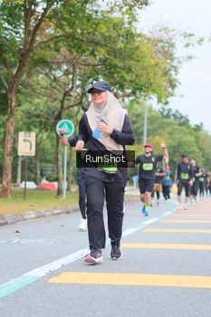 Runner Photo 5668142