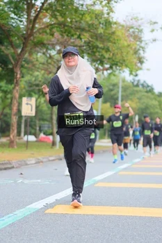 Runner Photo 5668147
