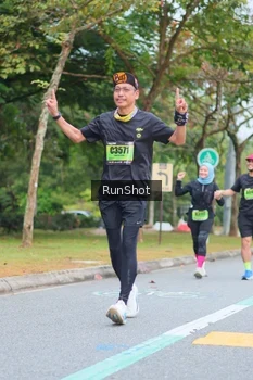 Runner Photo 5668159