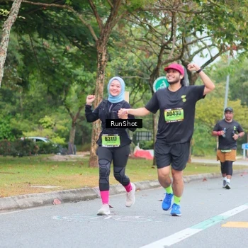 Runner Photo 5668176