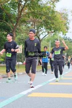 Runner Photo 5668259