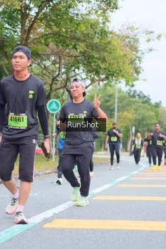 Runner Photo 5668281