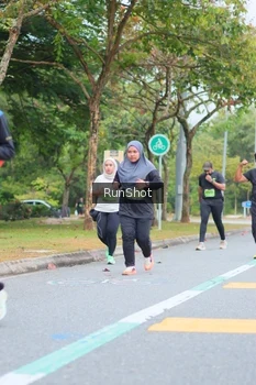 Runner Photo 5668294