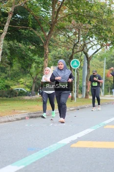 Runner Photo 5668299