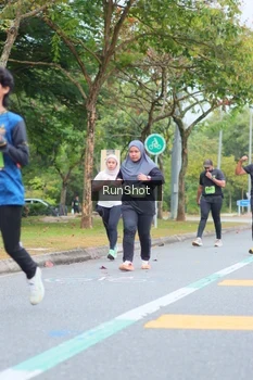 Runner Photo 5668301