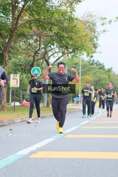 Runner Photo 5668313