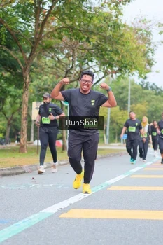 Runner Photo 5668329