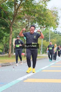 Runner Photo 5668330